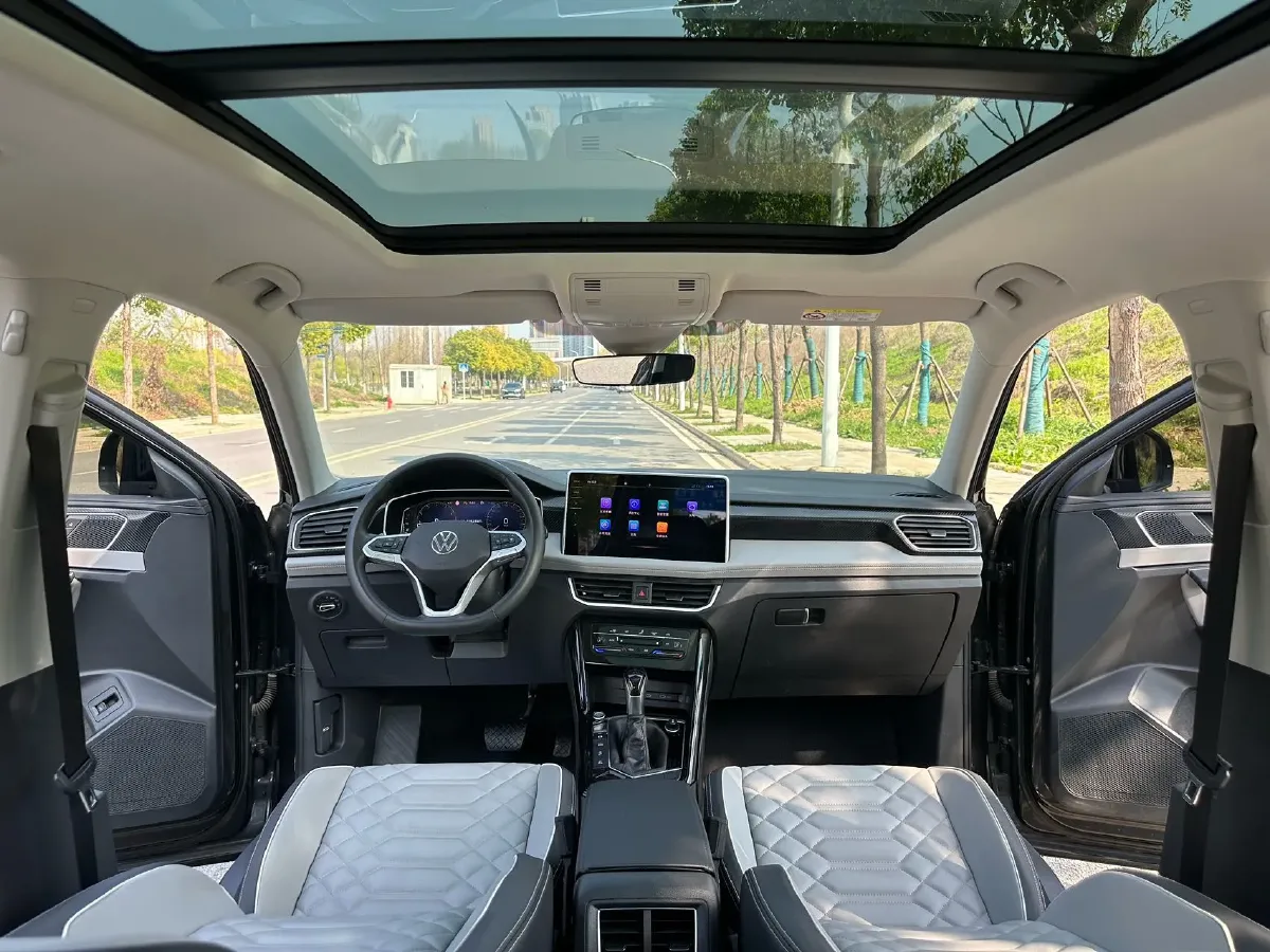 2023 Volkswagen Tayron 2.0T 186HP L4 7DCT,autocango,china used car exporter,china ev exporter,chinese used car exporter,chinese used ev exporter