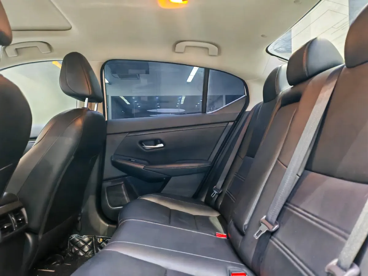 2022 Nissan Sylphy 1.6L 135HP L4 CVT,autocango,china used car exporter,china ev exporter,chinese used car exporter,chinese used ev exporter