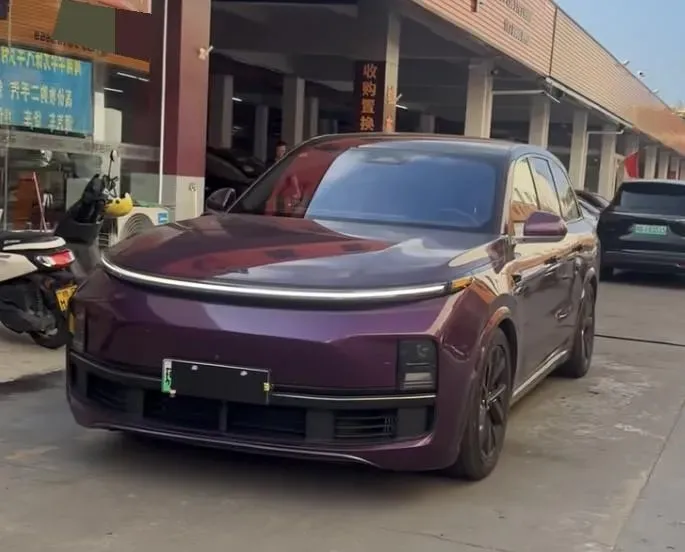 2023 Li L8 Range Extended 154HP REEV 40.9KWH,autocango,china used car exporter,china ev exporter,chinese used car exporter,chinese used ev exporter
