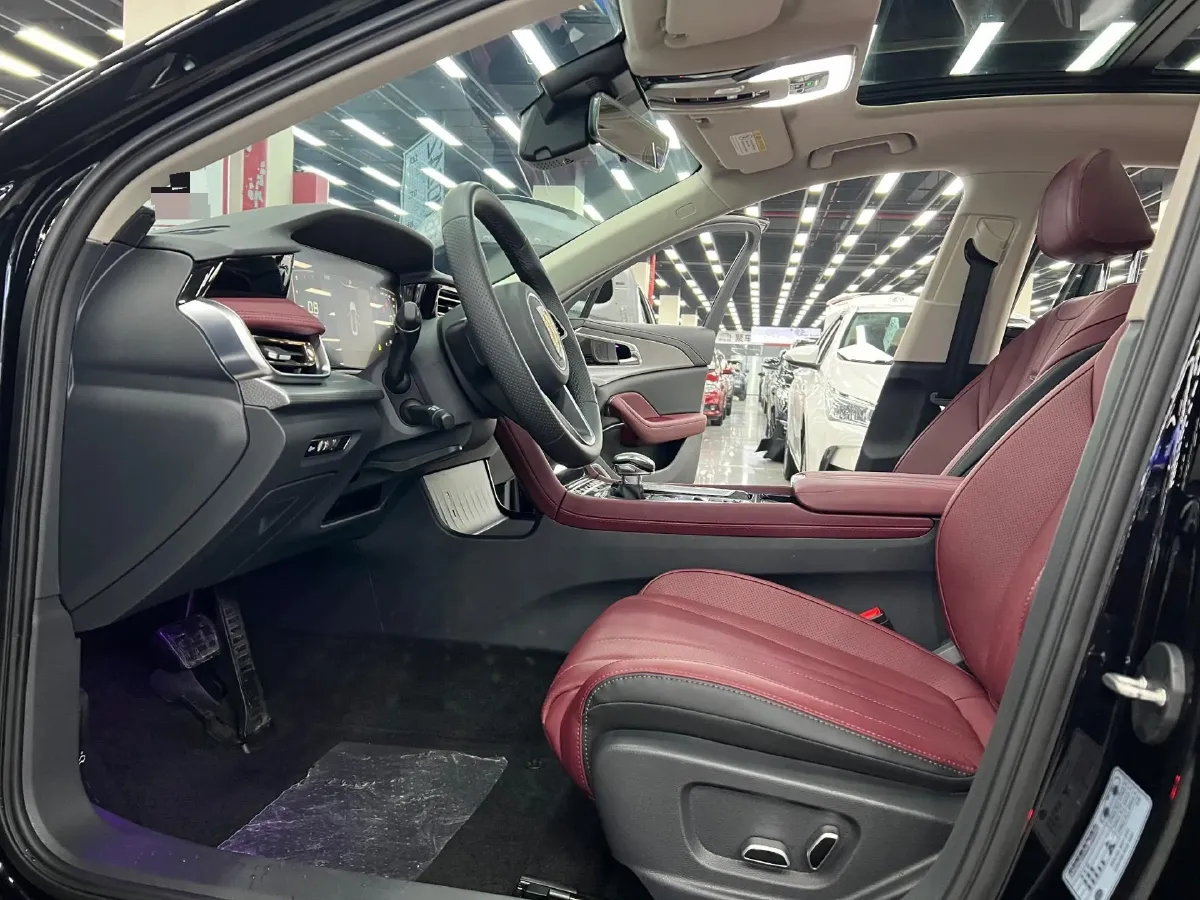 2023 HongQi H5 1.5T 169HP L4 7DCT,autocango,china used car exporter,china ev exporter,chinese used car exporter,chinese used ev exporter