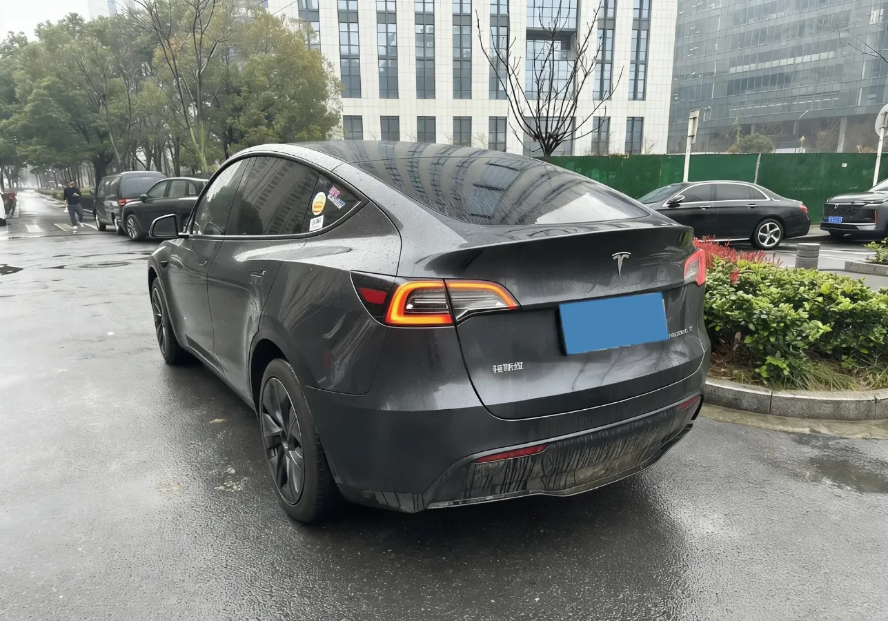 2024 Iveco OuSheng BEV 77.28KWH,autocango,china used car exporter,china ev exporter,chinese used car exporter,chinese used ev exporter