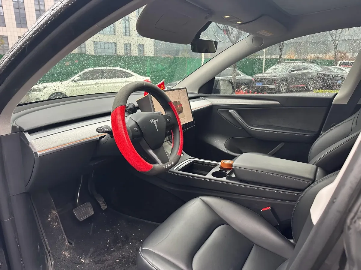 2024 Iveco OuSheng BEV 77.28KWH,autocango,china used car exporter,china ev exporter,chinese used car exporter,chinese used ev exporter