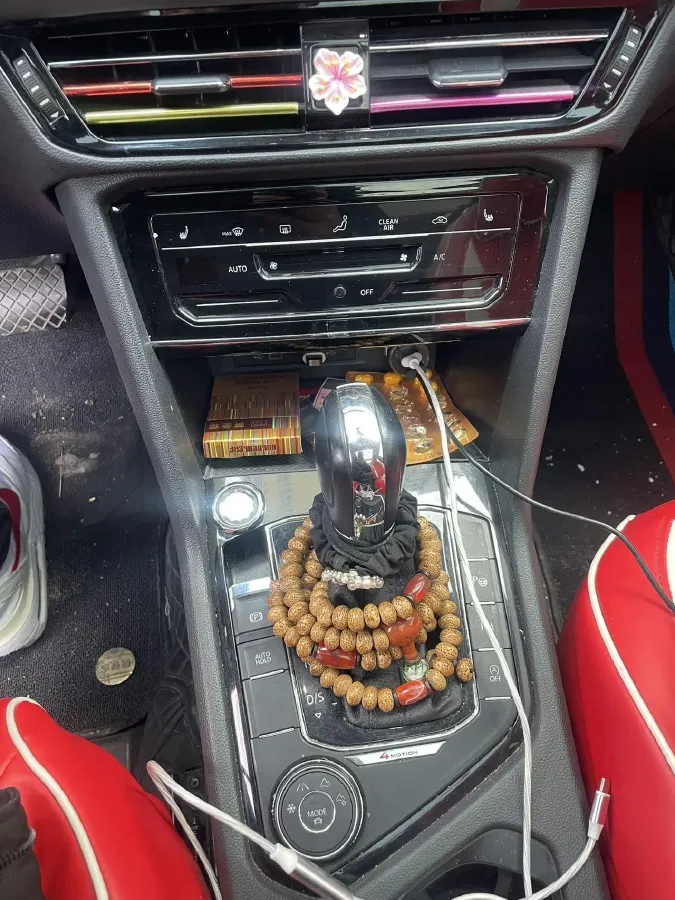 2022 Volkswagen Tharu 2.0T 186HP L4 7DCT,autocango,china used car exporter,china ev exporter,chinese used car exporter,chinese used ev exporter