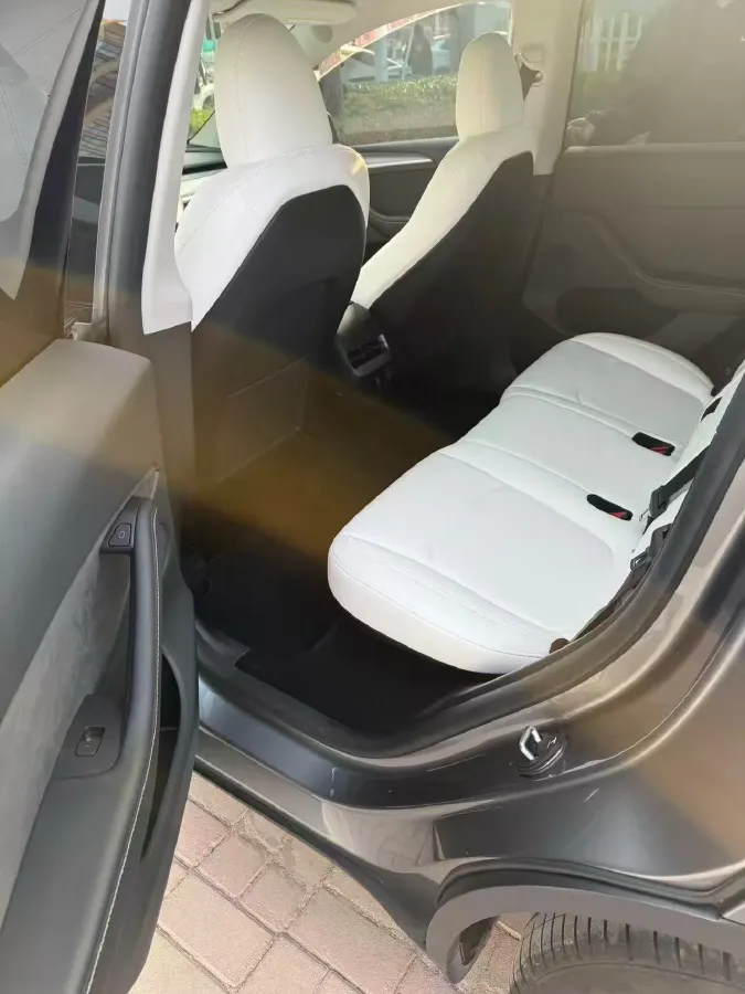 2024 Tesla Model Y BEV 78.4KWH,autocango,china used car exporter,china ev exporter,chinese used car exporter,chinese used ev exporter