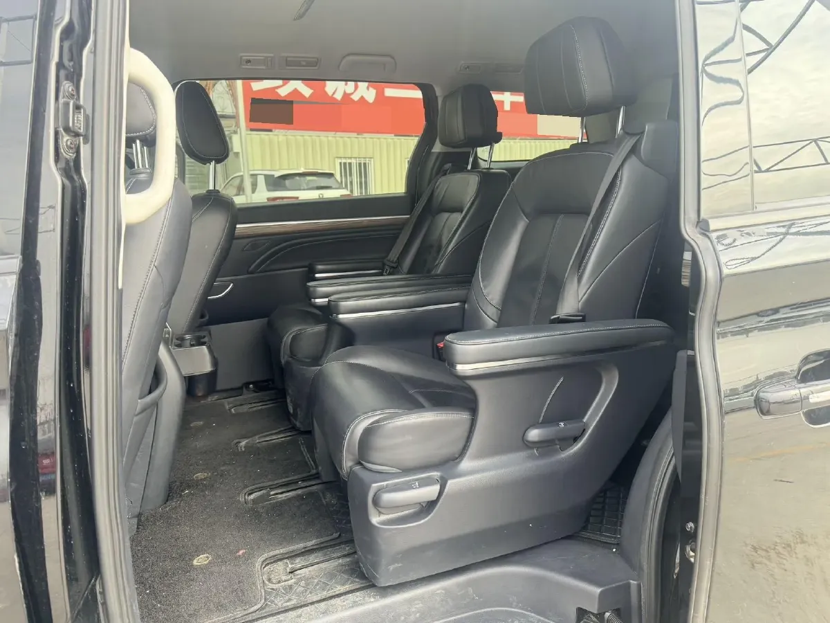 2023 GAC Trumpchi M8 2.0T 252HP L4 8AT,autocango,china used car exporter,china ev exporter,chinese used car exporter,chinese used ev exporter