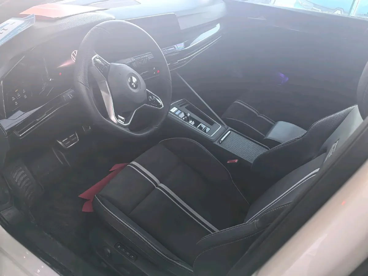 2023 Volkswagen Golf 1.4T 150HP L4 7DCT,autocango,china used car exporter,china ev exporter,chinese used car exporter,chinese used ev exporter