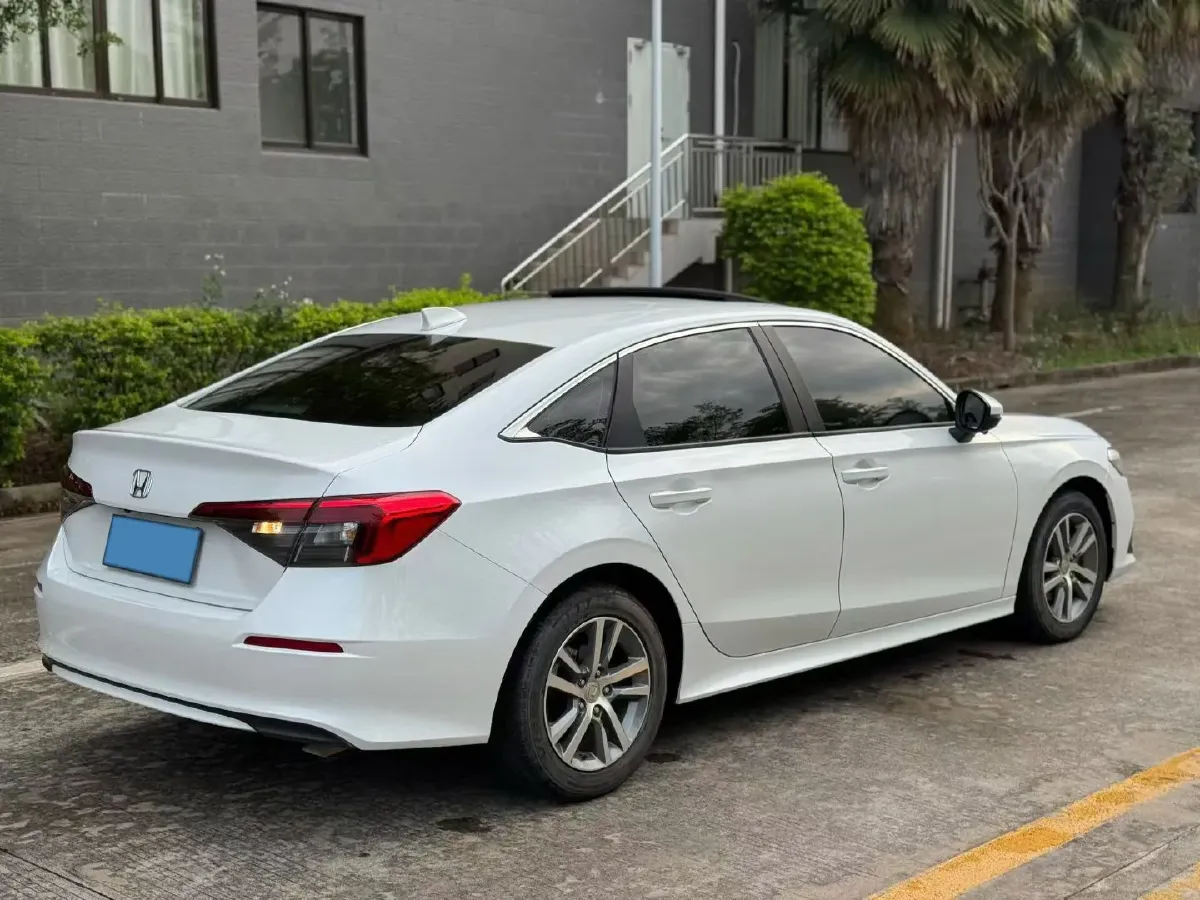 2023 Honda Civic 1.5T 182HP L4 CVT,autocango,china used car exporter,china ev exporter,chinese used car exporter,chinese used ev exporter