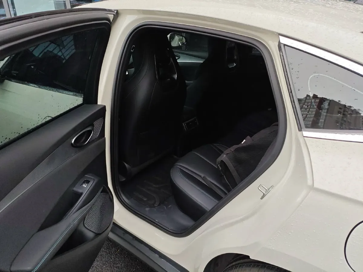 2025 BYD Seal06 1.5L 101HP L4 E-CVT PHEV 15.87KWH,autocango,china used car exporter,china ev exporter,chinese used car exporter,chinese used ev exporter