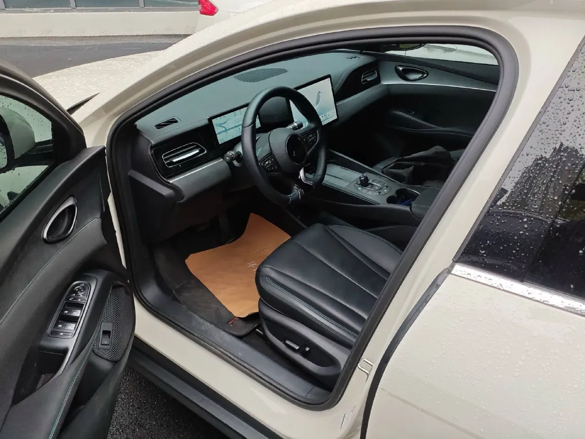 2025 BYD Seal06 1.5L 101HP L4 E-CVT PHEV 15.87KWH,autocango,china used car exporter,china ev exporter,chinese used car exporter,chinese used ev exporter