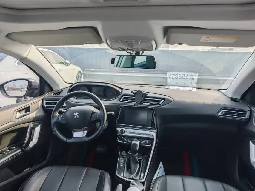 2018 Peugeot 308 1.6L 117HP L4 6AT,autocango,china used car exporter,china ev exporter,chinese used car exporter,chinese used ev exporter