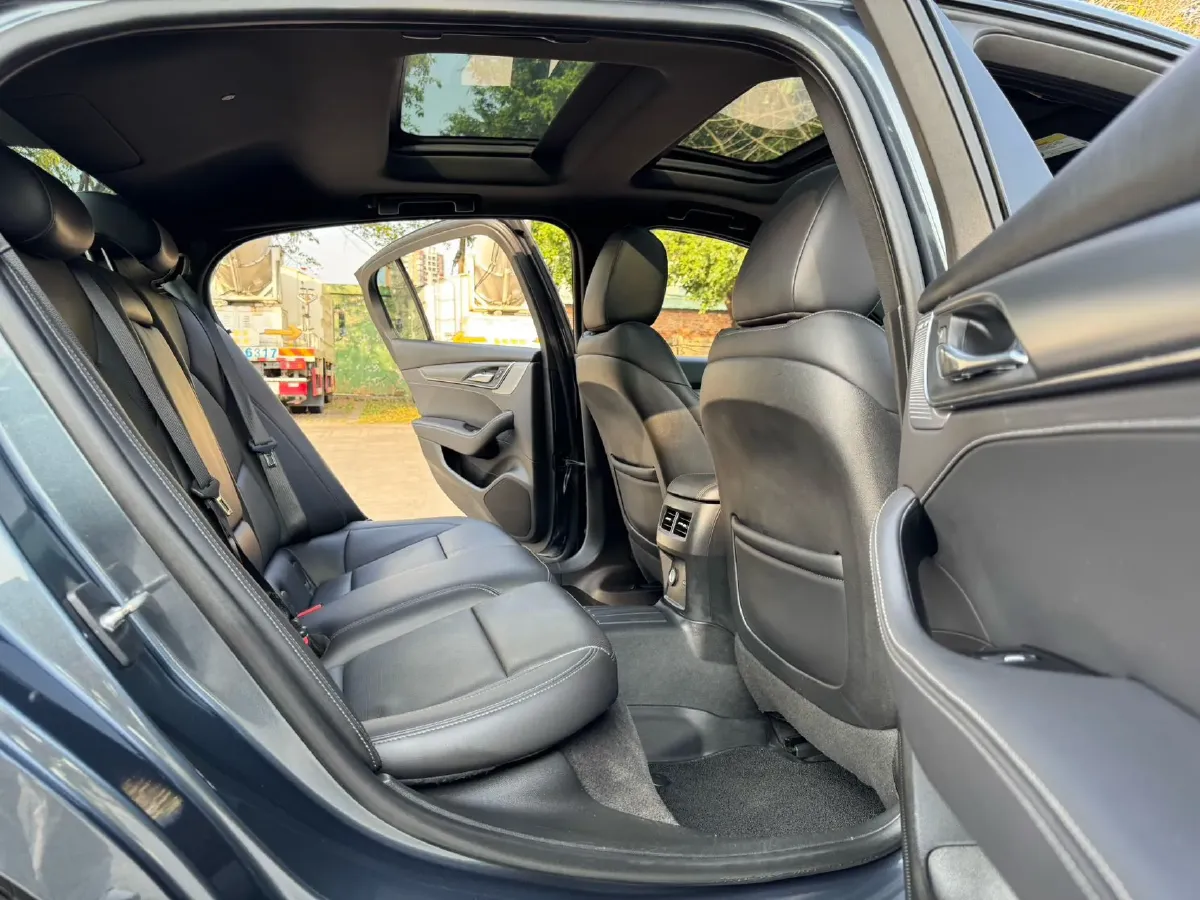 2021 Cadillac CT5 2.0T 237HP L4 10AT,autocango,china used car exporter,china ev exporter,chinese used car exporter,chinese used ev exporter