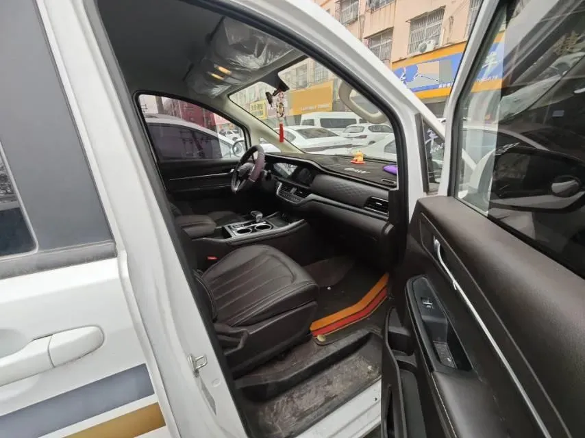 2023 BAW RuiSheng Trump M7 2.0L 144HP L4 8AT,autocango,china used car exporter,china ev exporter,chinese used car exporter,chinese used ev exporter