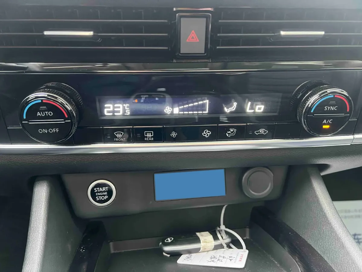 2023 Nissan Qashqai 1.3T 158HP L4 CVT,autocango,china used car exporter,china ev exporter,chinese used car exporter,chinese used ev exporter