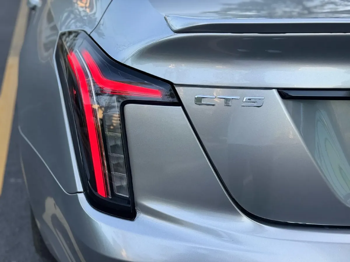 2020 Cadillac CT5 2.0T 241HP L4 10AT,autocango,china used car exporter,china ev exporter,chinese used car exporter,chinese used ev exporter
