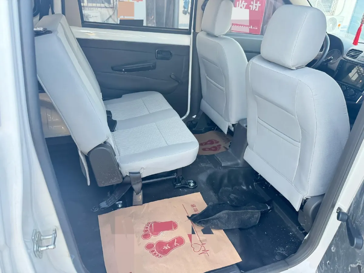 2020 WuLing HongGuang 1.2L 76HP L4 5MT,autocango,china used car exporter,china ev exporter,chinese used car exporter,chinese used ev exporter