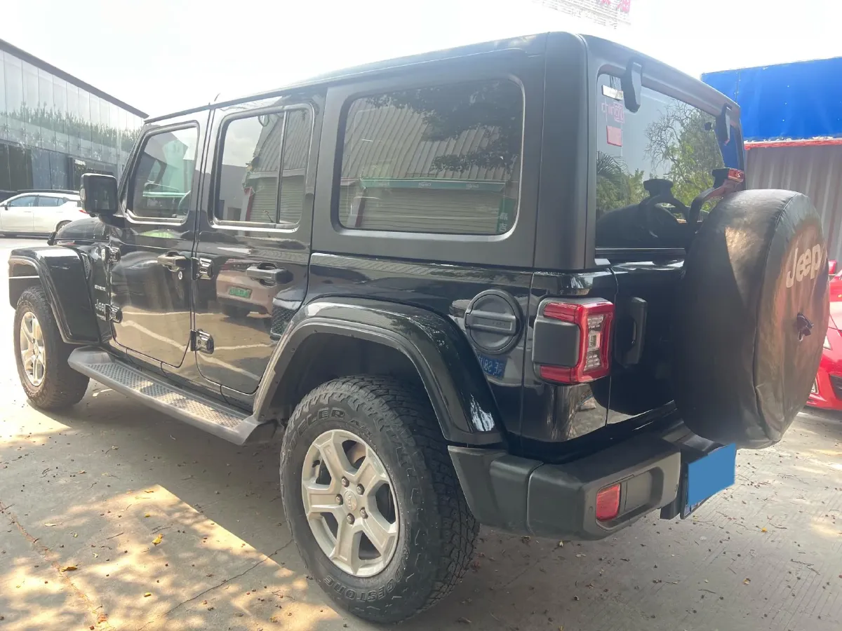 2019 Jeep Wrangler 2.0T 266HP L4 8AT,autocango,china used car exporter,china ev exporter,chinese used car exporter,chinese used ev exporter