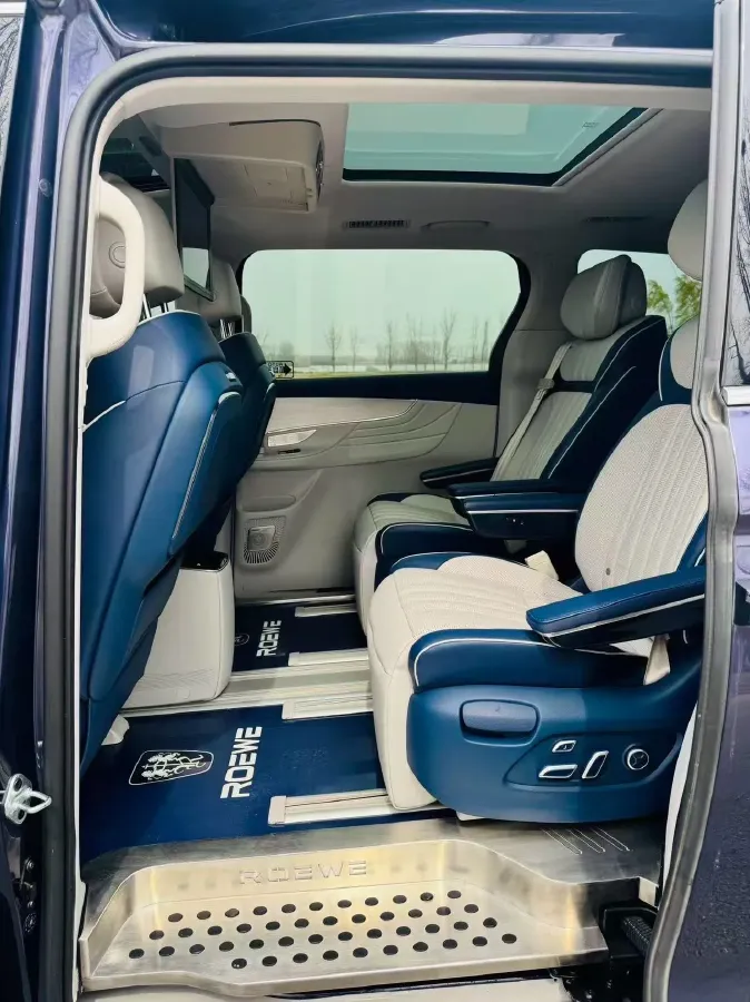 2022 Roewe iMAX8 2.0T 234HP L4 8AT,autocango,china used car exporter,china ev exporter,chinese used car exporter,chinese used ev exporter