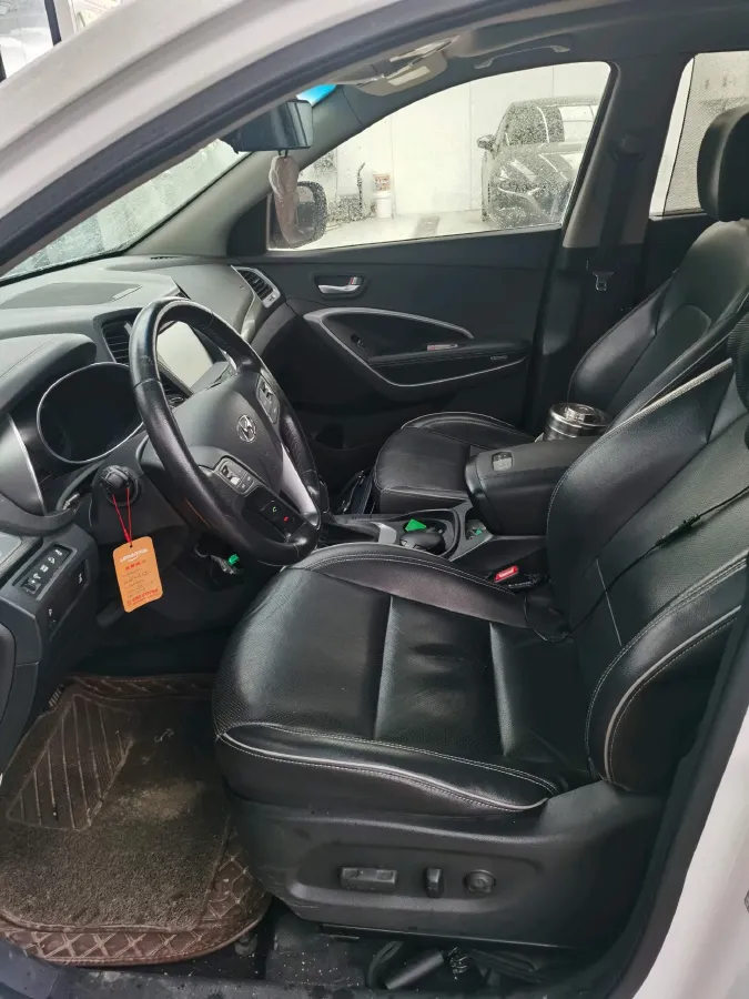 2017 Hyundai Santafe 2.0T 245HP L4 6AT,autocango,china used car exporter,china ev exporter,chinese used car exporter,chinese used ev exporter