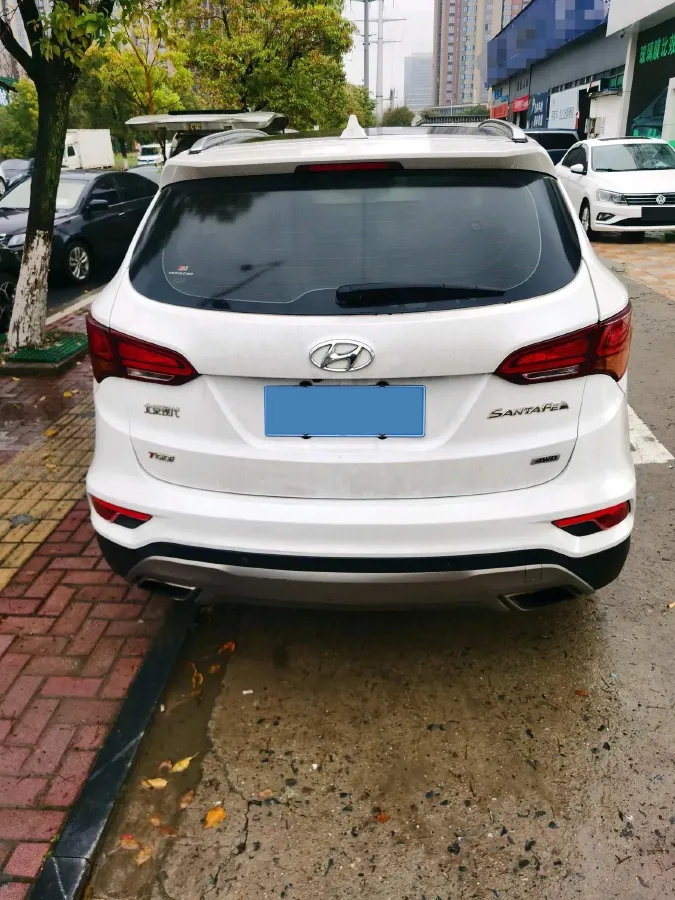 2017 Hyundai Santafe 2.0T 245HP L4 6AT,autocango,china used car exporter,china ev exporter,chinese used car exporter,chinese used ev exporter