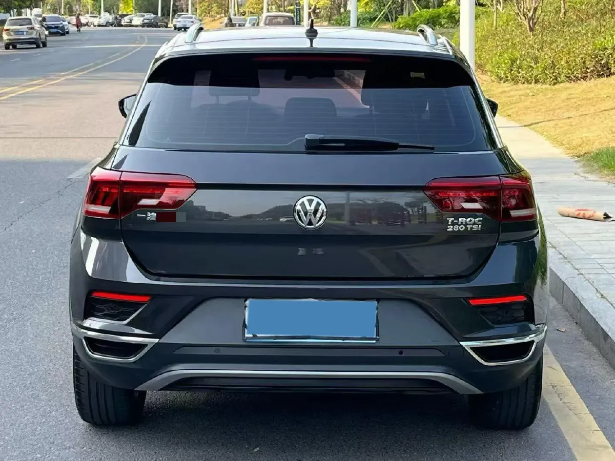 2019 Volkswagen T-Roc 1.4T 150HP L4 7DCT,autocango,china used car exporter,china ev exporter,chinese used car exporter,chinese used ev exporter