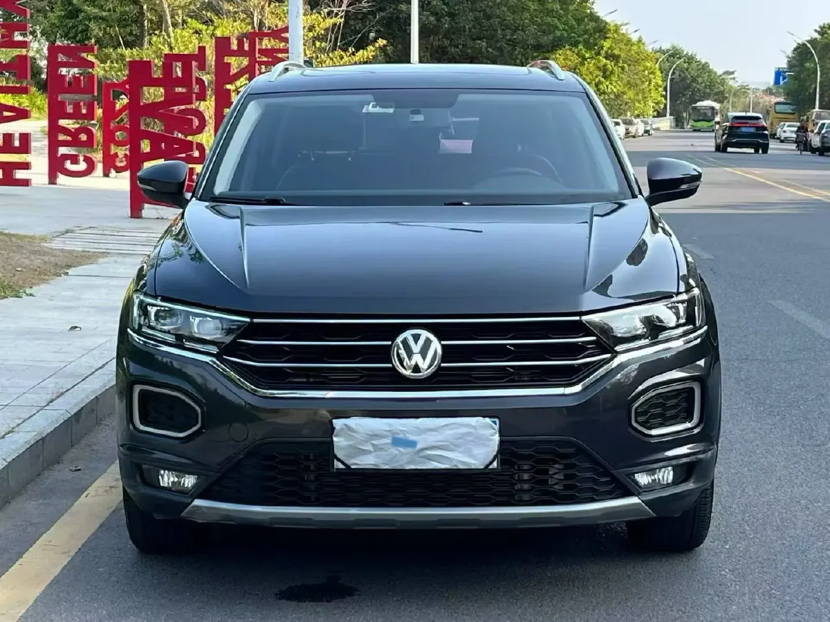 2019 Volkswagen T-Roc 1.4T 150HP L4 7DCT,autocango,china used car exporter,china ev exporter,chinese used car exporter,chinese used ev exporter