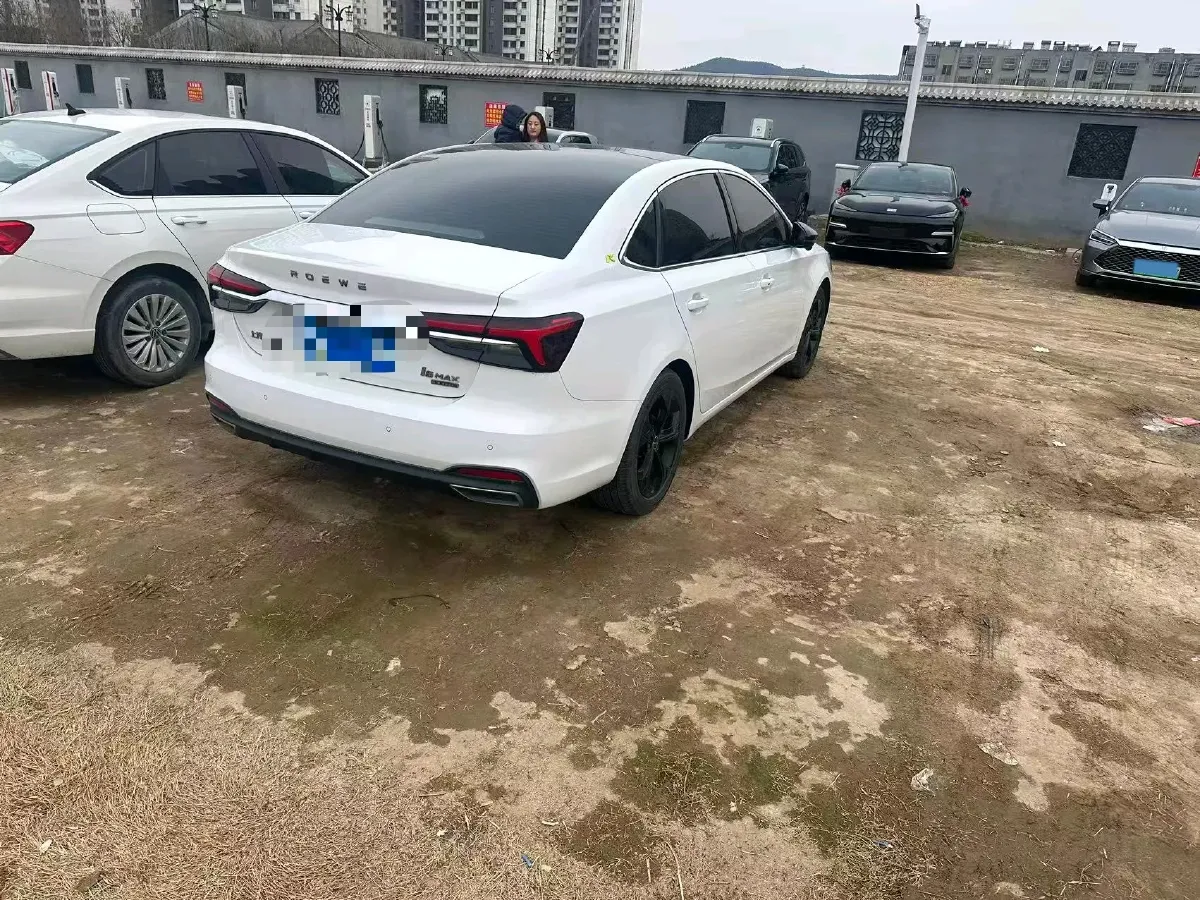 2020 Roewe i6 MAX 1.5T 173HP L4 7DCT,autocango,china used car exporter,china ev exporter,chinese used car exporter,chinese used ev exporter