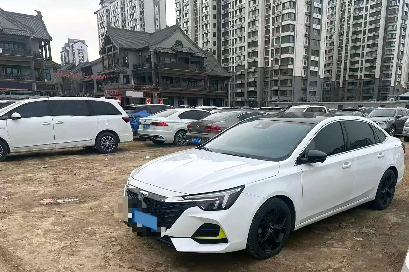 2020 Roewe i6 MAX 1.5T 173HP L4 7DCT,autocango,china used car exporter,china ev exporter,chinese used car exporter,chinese used ev exporter