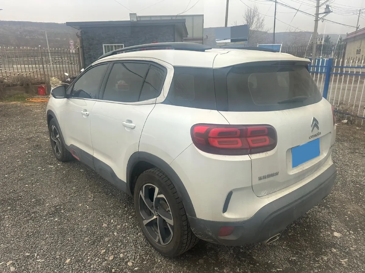 2020 Citroen C5 Aircross 1.6T 170HP L4 6AT,autocango,china used car exporter,china ev exporter,chinese used car exporter,chinese used ev exporter