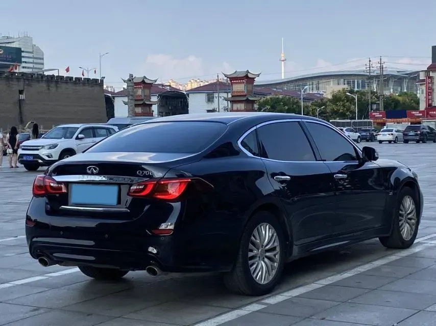 2017 Volkswagen Alltrack 2.0T 220HP L4 7DCT,autocango,china used car exporter,china ev exporter,chinese used car exporter,chinese used ev exporter