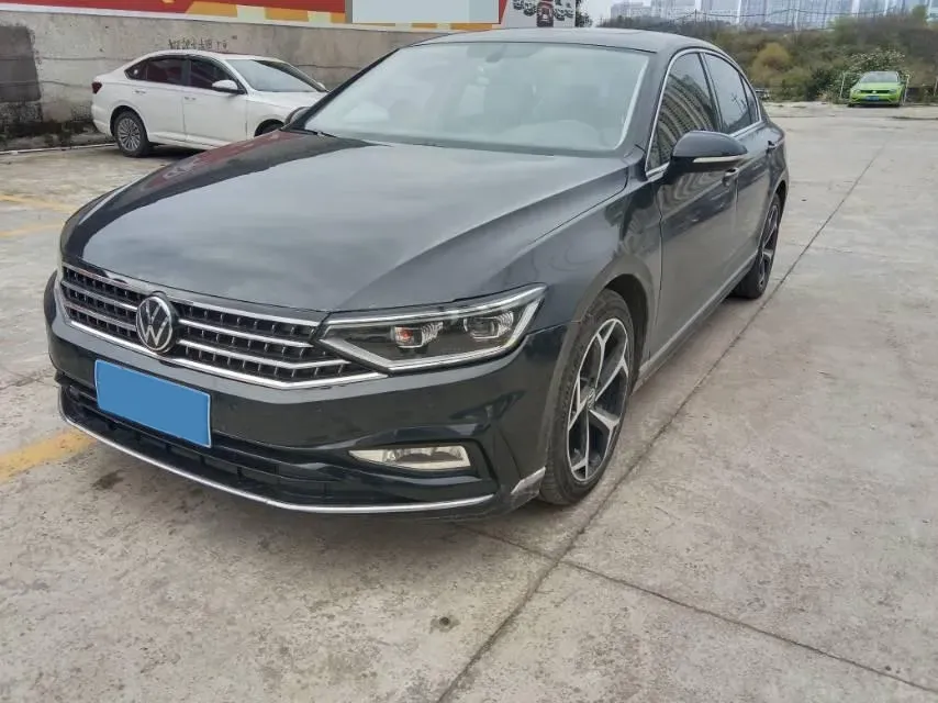 2020 Volkswagen Magotan 1.4T 150HP L4 7DCT,autocango,china used car exporter,china ev exporter,chinese used car exporter,chinese used ev exporter