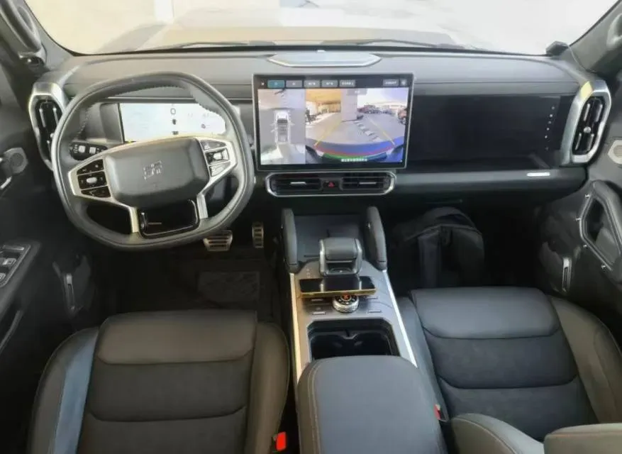 2025 Jetour Traveller 2.0T 254HP L4 7DCT,autocango,china used car exporter,china ev exporter,chinese used car exporter,chinese used ev exporter