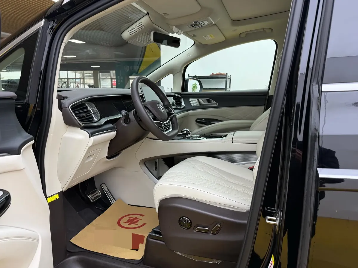 2025 Denza D9 1.5T 156HP L4 E-CVT PHEV 40KWH,autocango,china used car exporter,china ev exporter,chinese used car exporter,chinese used ev exporter