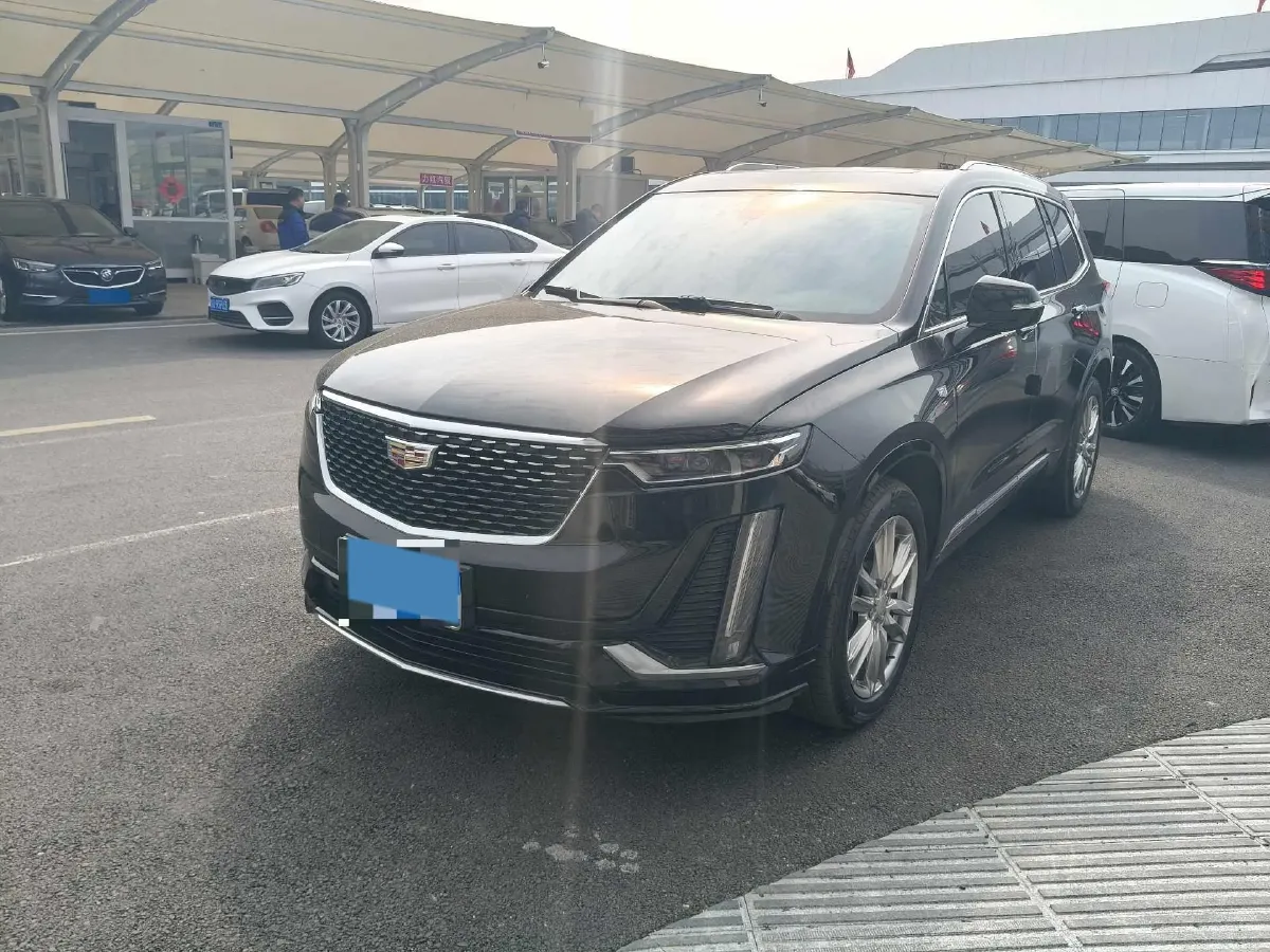 2021 Cadillac XT6 2.0T 237HP L4 9AT,autocango,china used car exporter,china ev exporter,chinese used car exporter,chinese used ev exporter