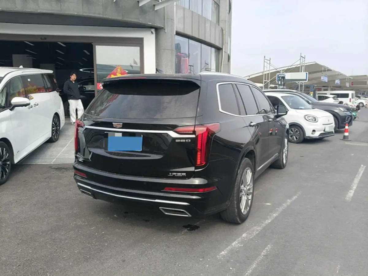 2021 Cadillac XT6 2.0T 237HP L4 9AT,autocango,china used car exporter,china ev exporter,chinese used car exporter,chinese used ev exporter
