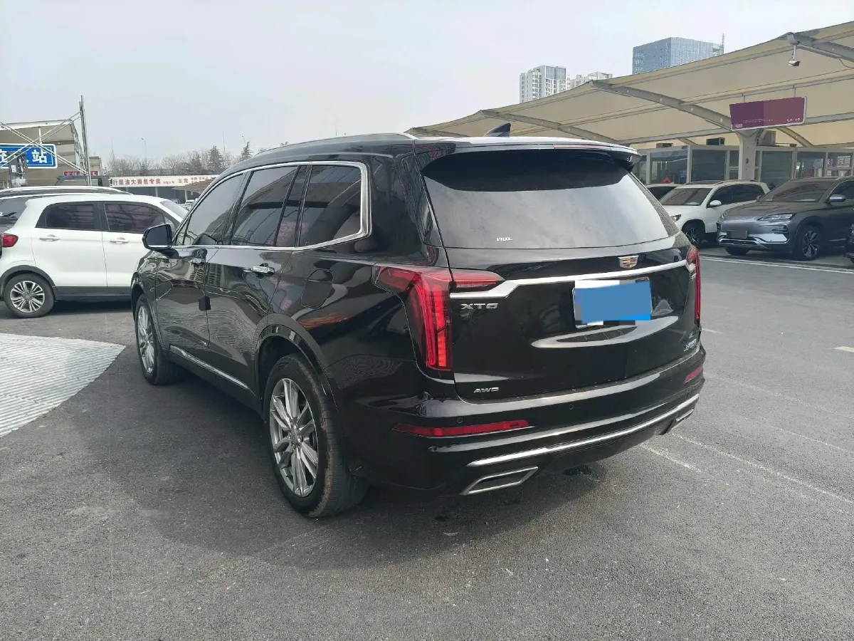 2021 Cadillac XT6 2.0T 237HP L4 9AT,autocango,china used car exporter,china ev exporter,chinese used car exporter,chinese used ev exporter