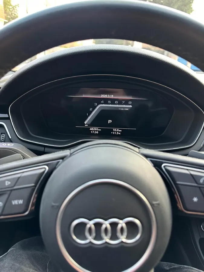 2022 Audi A4L 2.0T 252HP L4 7DCT,autocango,china used car exporter,china ev exporter,chinese used car exporter,chinese used ev exporter