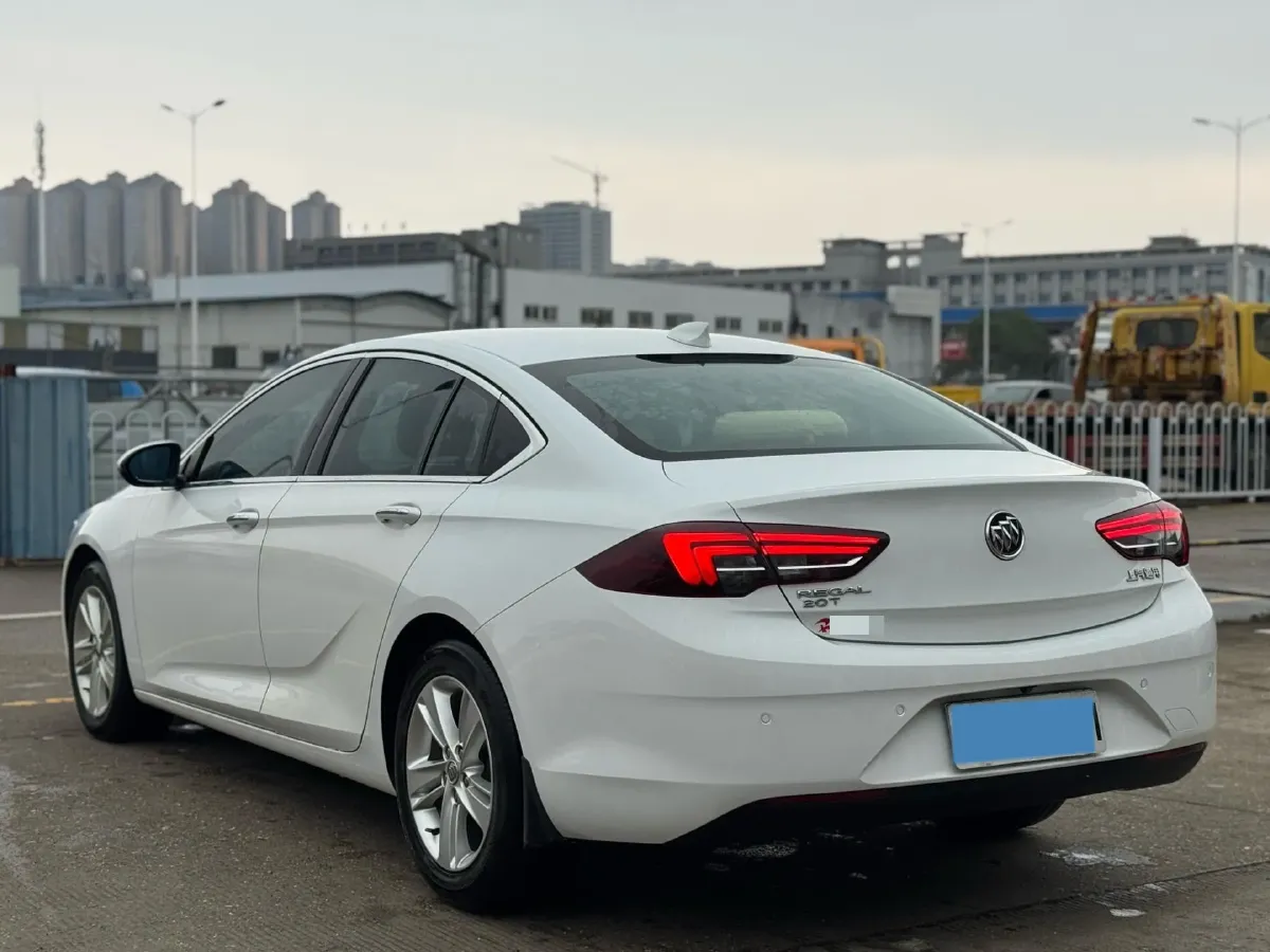 2019 Buick Regal 1.5T 170HP L4 9AT,autocango,china used car exporter,china ev exporter,chinese used car exporter,chinese used ev exporter