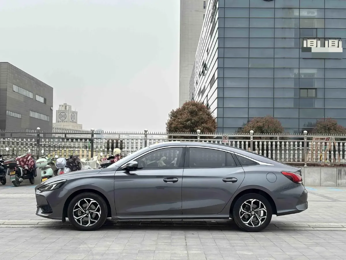 2021 MG 5 1.5L 120HP L4 CVT,autocango,china used car exporter,china ev exporter,chinese used car exporter,chinese used ev exporter