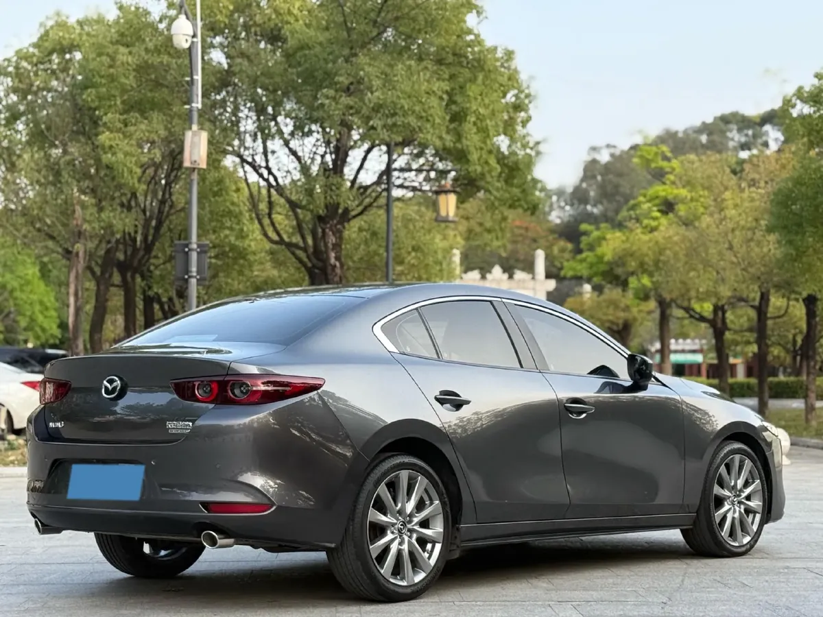 2023 Mazda 3 Axela 2.0L 158HP L4 6AT,autocango,china used car exporter,china ev exporter,chinese used car exporter,chinese used ev exporter