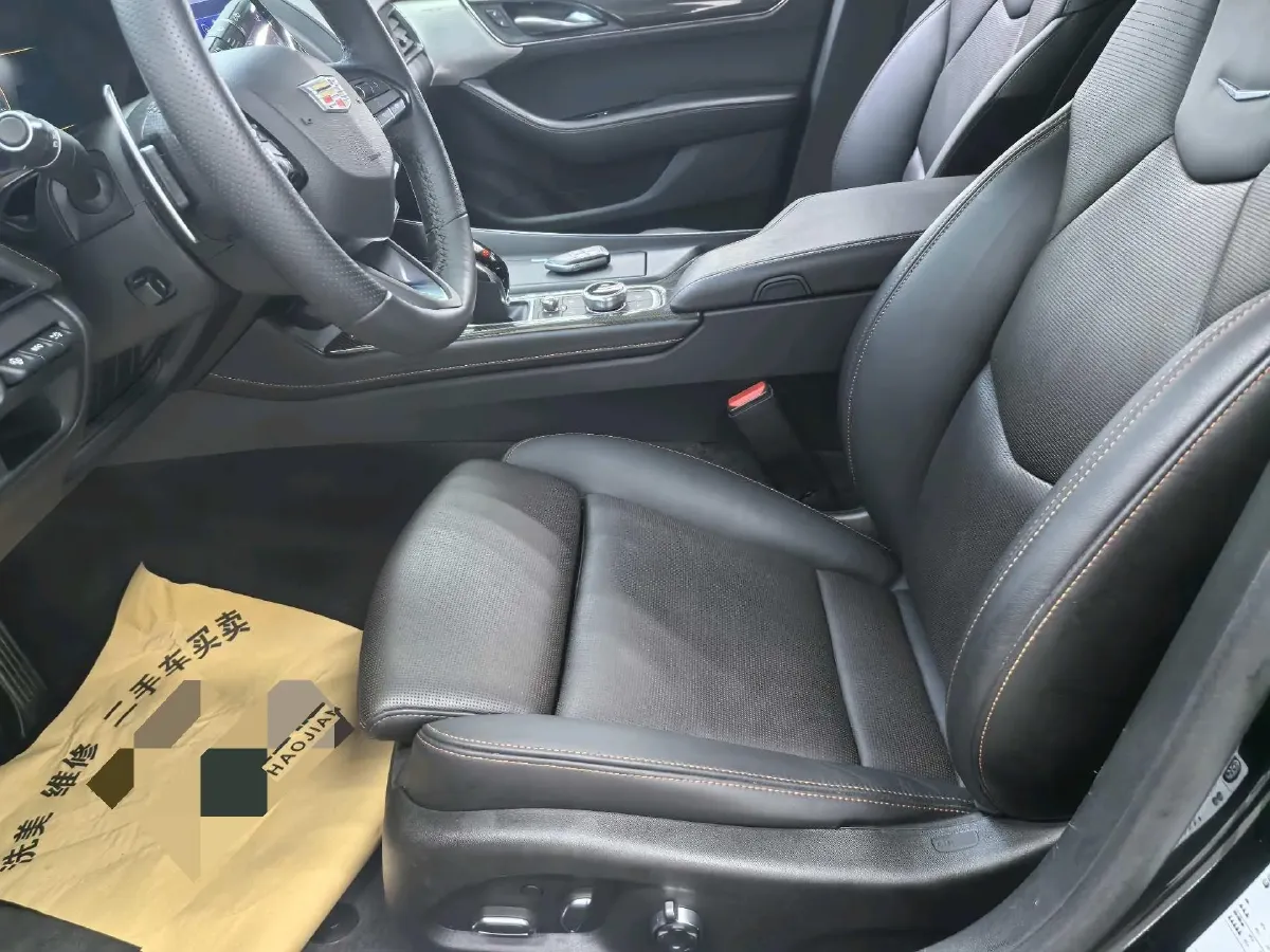 2021 Cadillac CT5 2.0T 237HP L4 10AT,autocango,china used car exporter,china ev exporter,chinese used car exporter,chinese used ev exporter