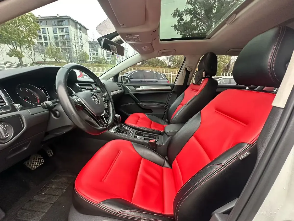 2020 Volkswagen Golf 1.4T 150HP L4 7DCT,autocango,china used car exporter,china ev exporter,chinese used car exporter,chinese used ev exporter