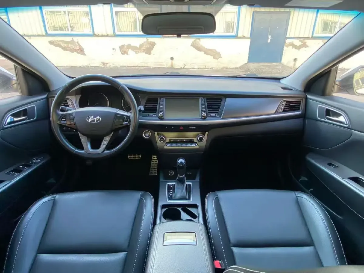 2017 Hyundai Mistra 1.6T 175HP L4 7DCT,autocango,china used car exporter,china ev exporter,chinese used car exporter,chinese used ev exporter