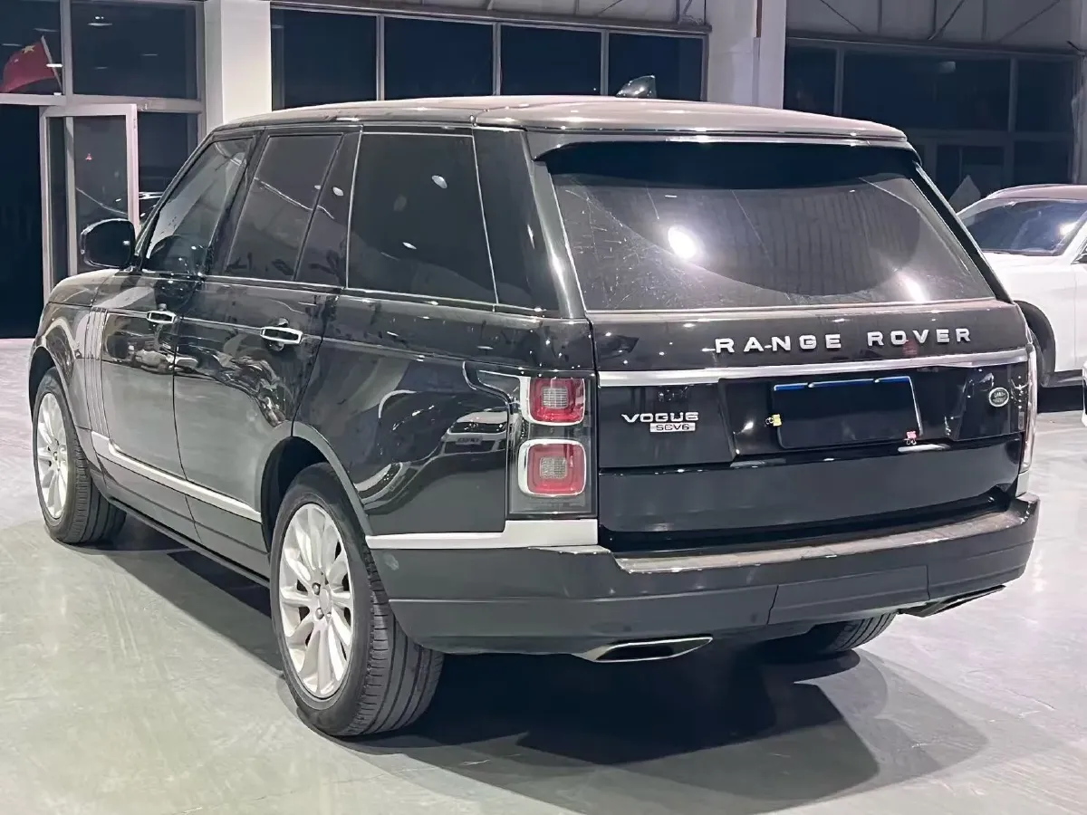 2019 BMW 7 Series 3.0T 340HP L6 8AT,autocango,china used car exporter,china ev exporter,chinese used car exporter,chinese used ev exporter