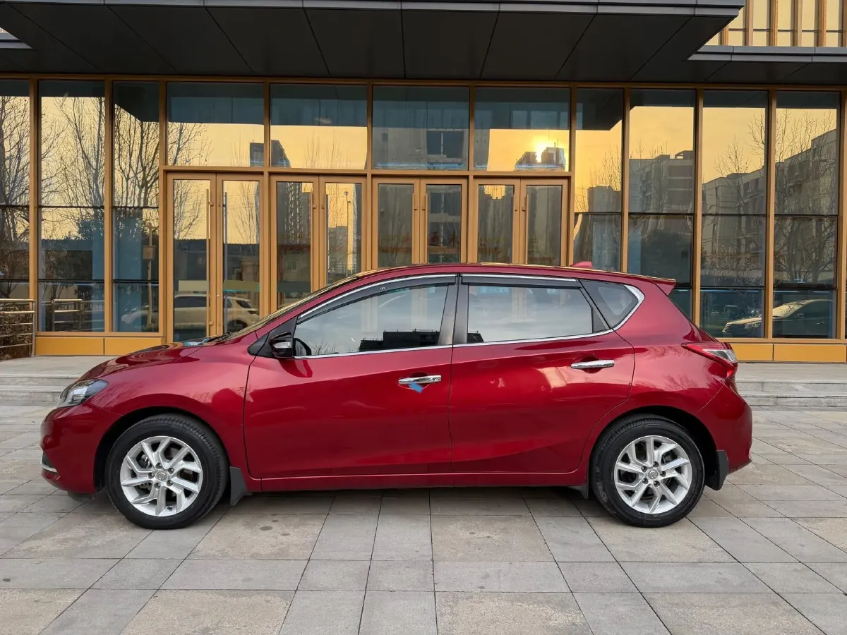 2021 Nissan Tiida 1.6L 122HP L4 CVT,autocango,china used car exporter,china ev exporter,chinese used car exporter,chinese used ev exporter
