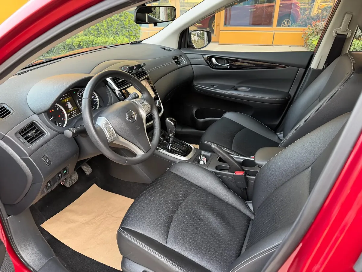 2021 Nissan Tiida 1.6L 122HP L4 CVT,autocango,china used car exporter,china ev exporter,chinese used car exporter,chinese used ev exporter