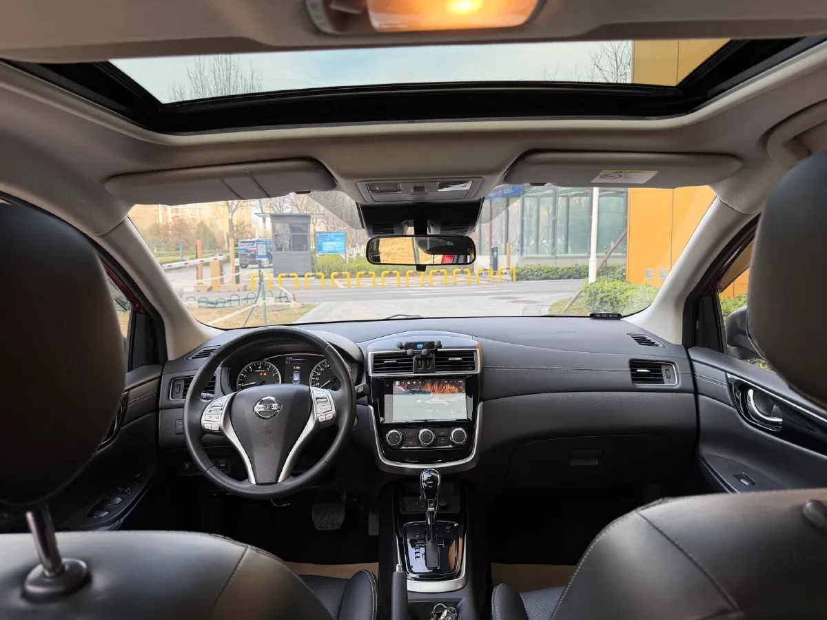 2021 Nissan Tiida 1.6L 122HP L4 CVT,autocango,china used car exporter,china ev exporter,chinese used car exporter,chinese used ev exporter