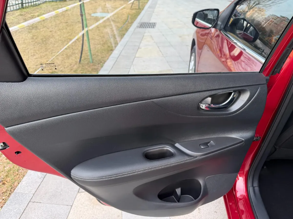 2021 Nissan Tiida 1.6L 122HP L4 CVT,autocango,china used car exporter,china ev exporter,chinese used car exporter,chinese used ev exporter