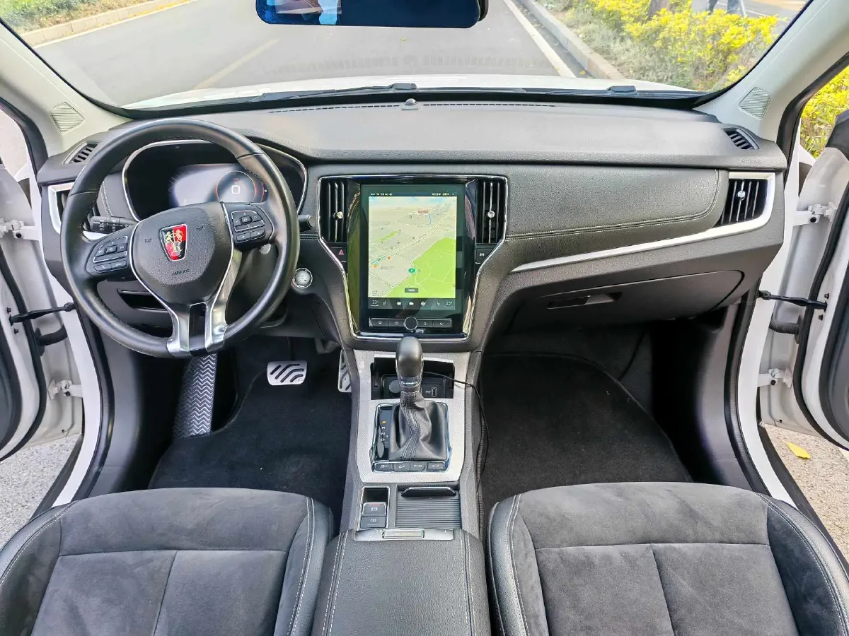 2017 Roewe RX5 1.5T 169HP L4 2AT PHEV 12KWH,autocango,china used car exporter,china ev exporter,chinese used car exporter,chinese used ev exporter