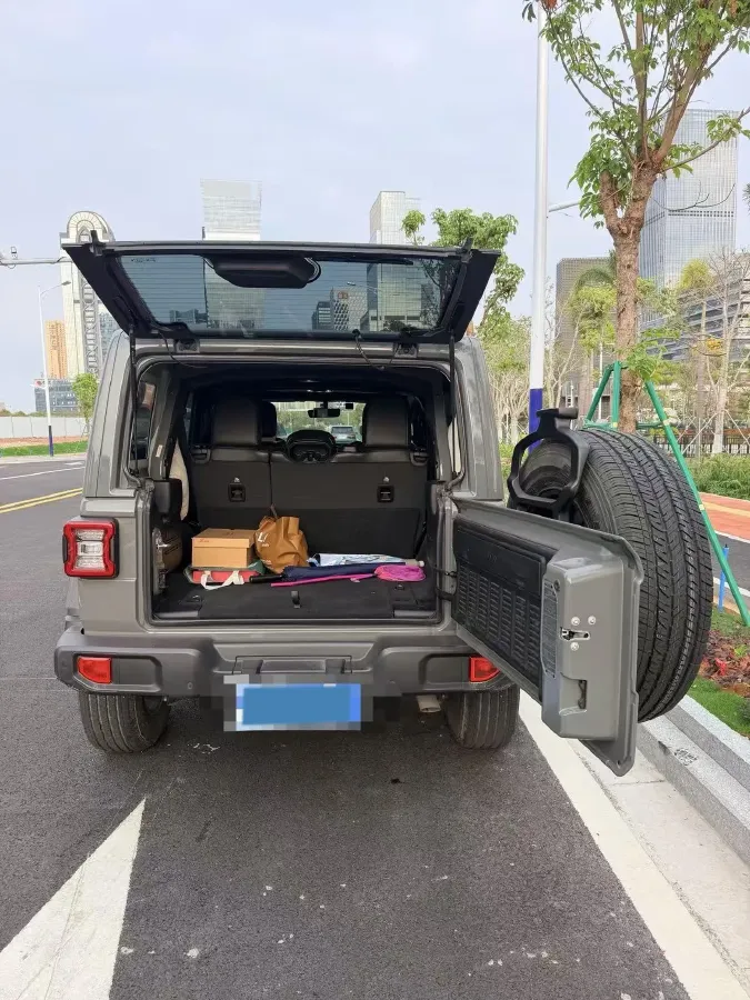 2022 Mercedes-Benz E Class 2.0T 258HP L4 9AT,autocango,china used car exporter,china ev exporter,chinese used car exporter,chinese used ev exporter