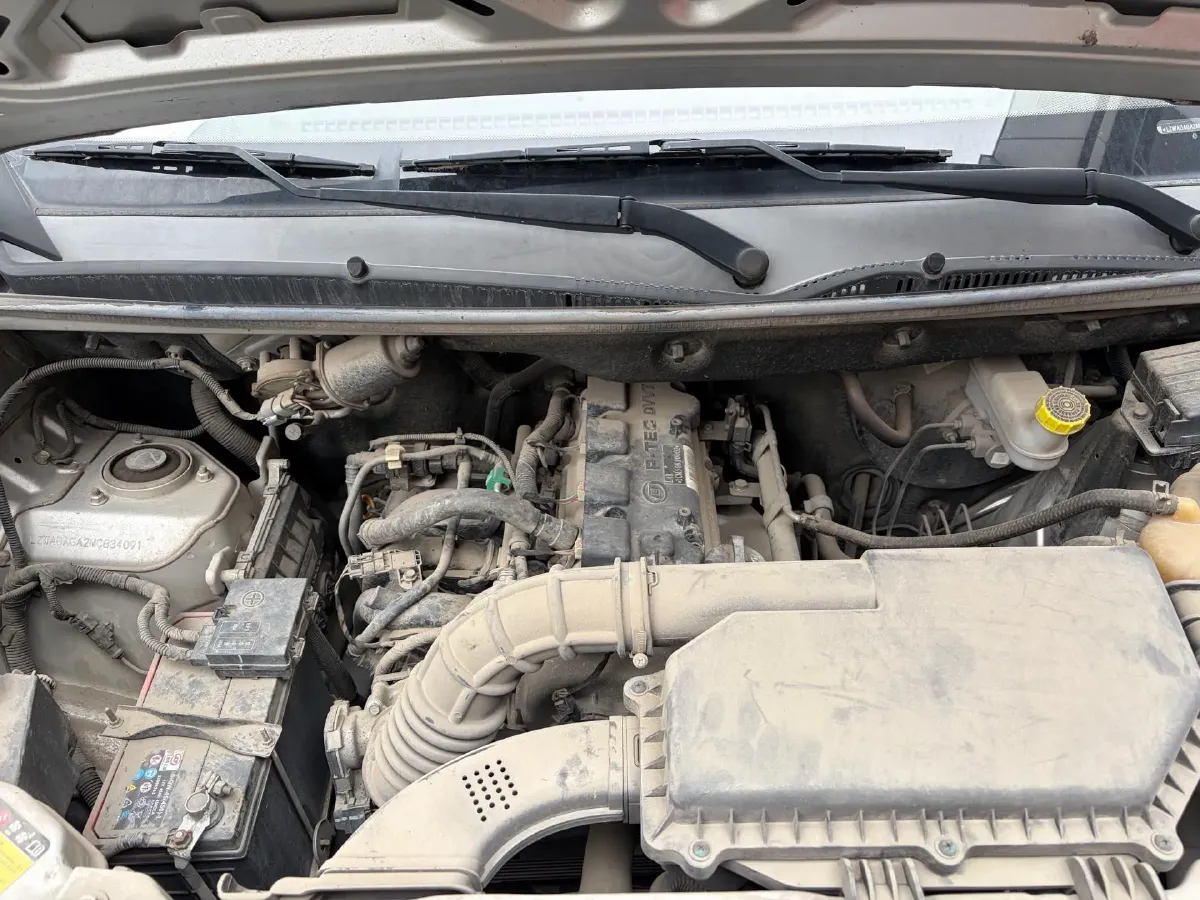 2019 WuLing HongGuang 1.5L 105HP L4 5MT,autocango,china used car exporter,china ev exporter,chinese used car exporter,chinese used ev exporter